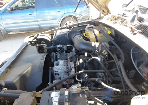 2004 Jeep Liberty Limited Edition from USA, damaged, VIN 1J4GK58KX4W191080